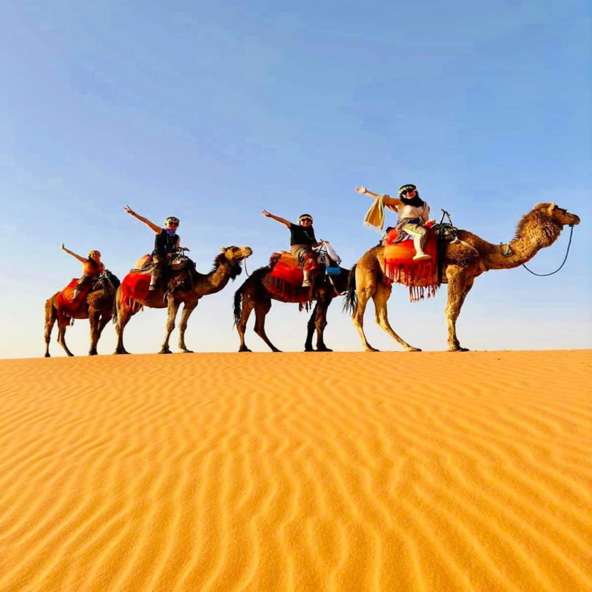 Desert Paradise Luxury Camp Hotel Merzouga Exterior photo